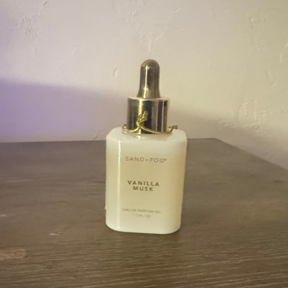 Sand + Fog Vanilla Musk Fragrance Oil - Picture 1 of 1